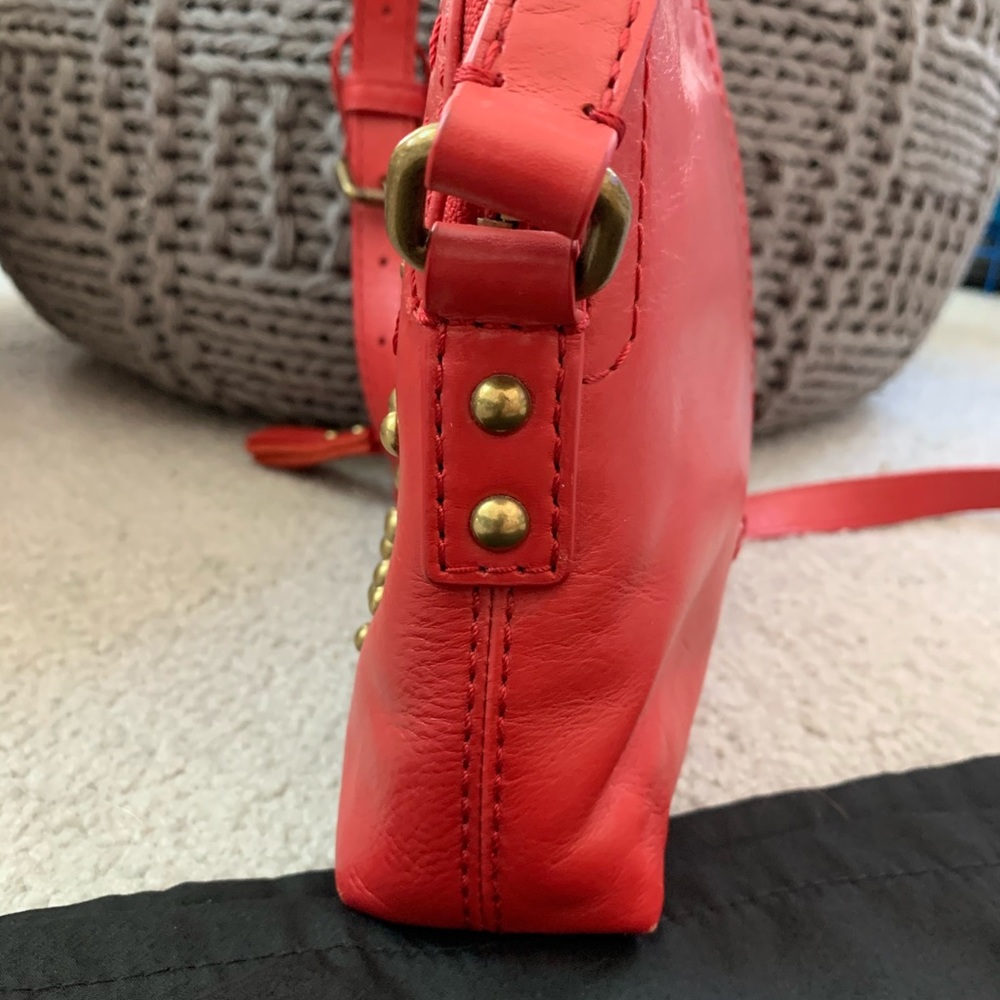 VGUC Isabella Fiore Crossbody bag red leather - Picture 5 of 13
